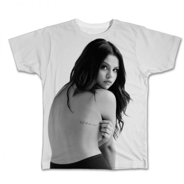 LoL: Selena Gomez aparece usando blusa da Qiyana de R$ 10 mil reais - Mais  Esports